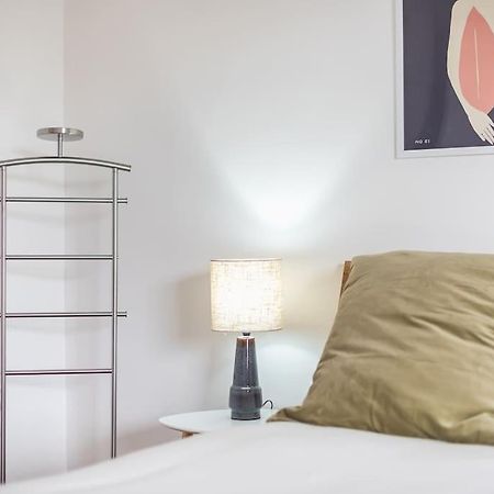 Open -View Apartment, Ygeia Hospital Athén Kültér fotó