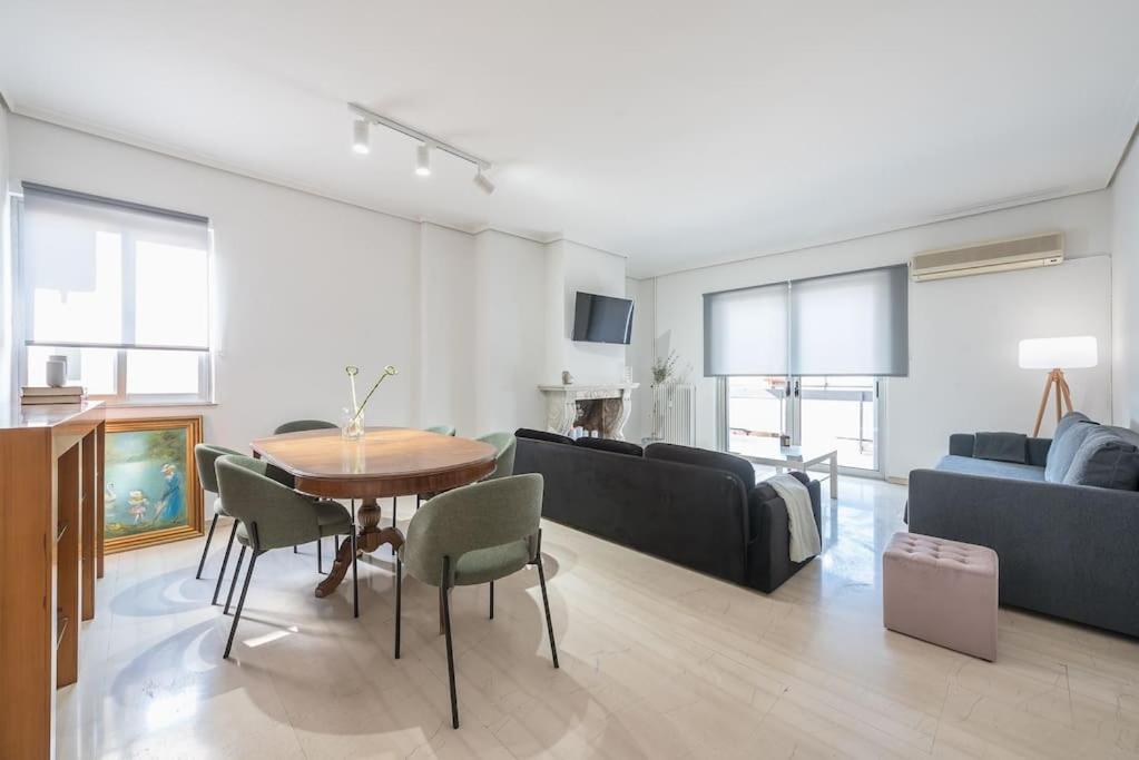 Open -View Apartment, Ygeia Hospital Athén Kültér fotó