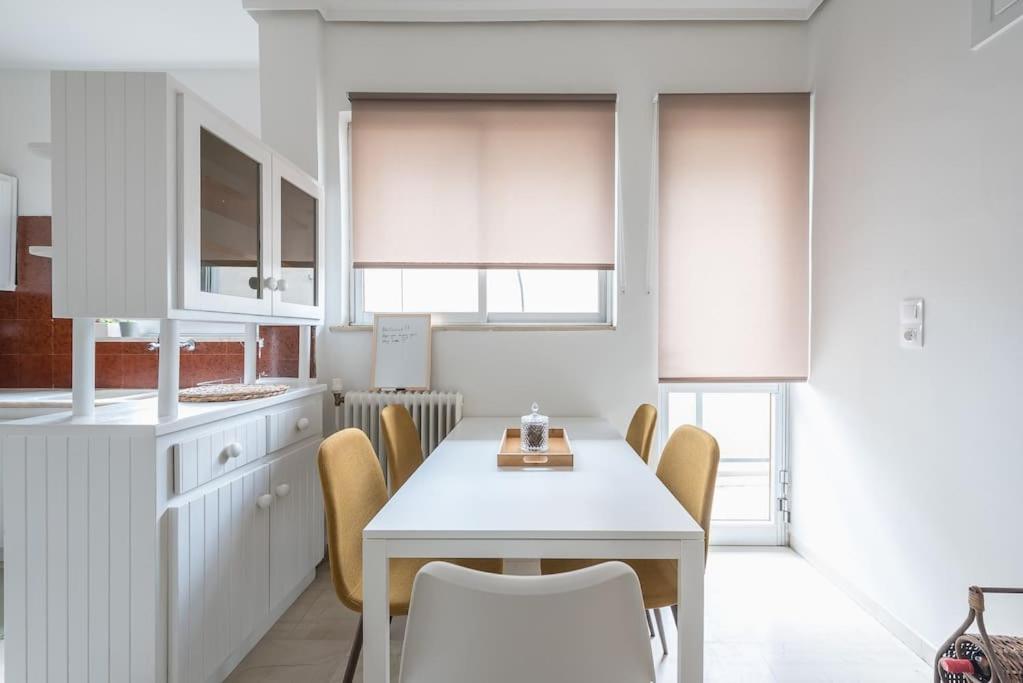 Open -View Apartment, Ygeia Hospital Athén Kültér fotó