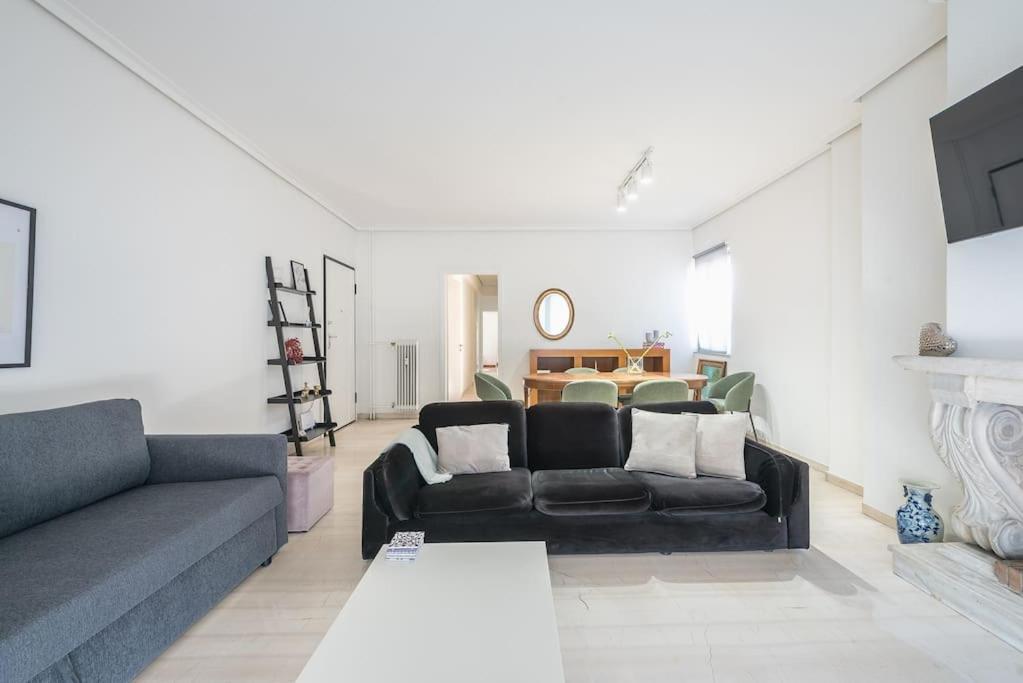 Open -View Apartment, Ygeia Hospital Athén Kültér fotó