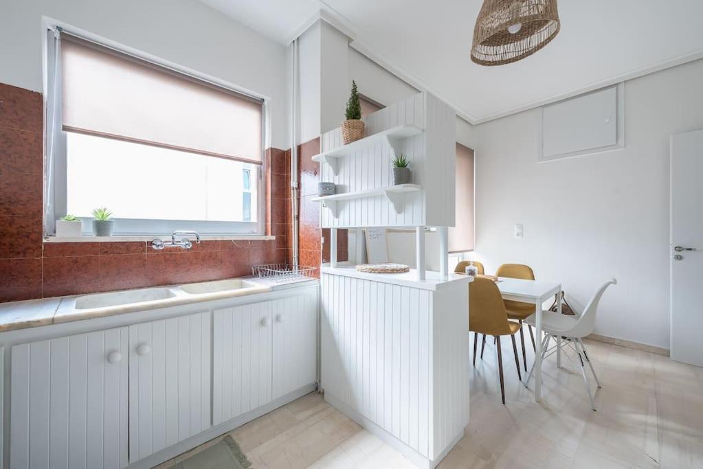 Open -View Apartment, Ygeia Hospital Athén Kültér fotó